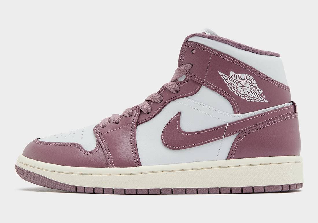 Air Jordan 1 Mid WMNS Sky J Mauve Jordan release photo