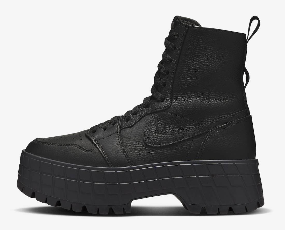 Air Jordan 1 WMNS Brooklyn Triple Black Jordan release photo