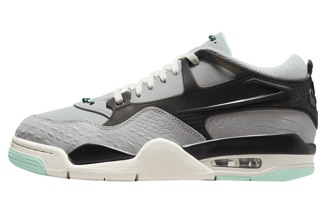 Air Jordan 4 RM WMNS Turquoise / Stone Jordan release photo