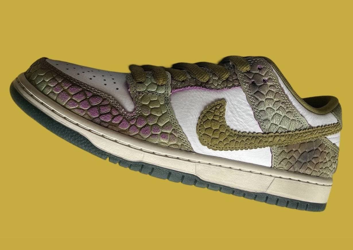 Alexis Sablone x Nike SB Dunk Low release photo 1