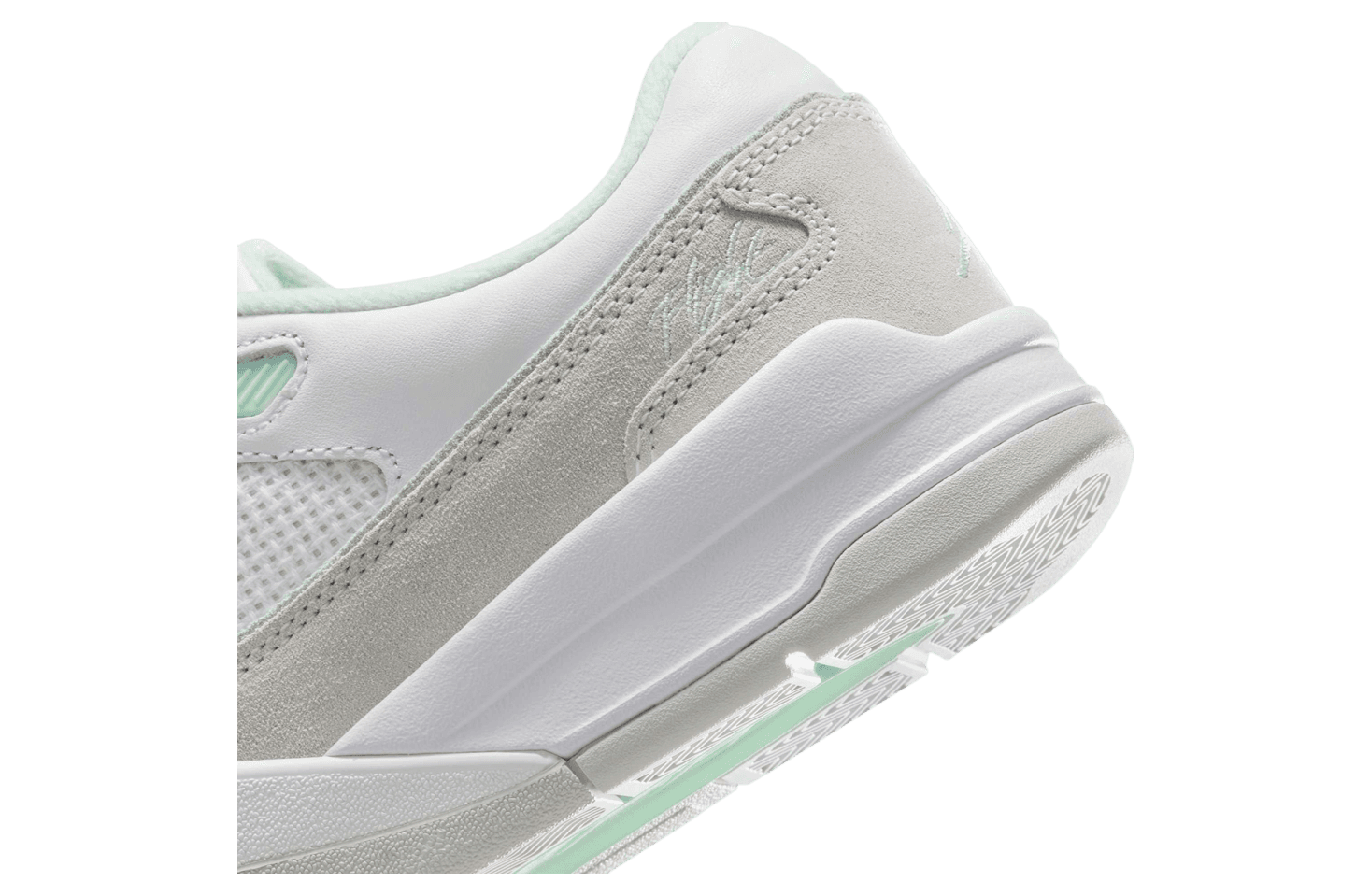 Jordan Flight Court White / Igloo release photo 7