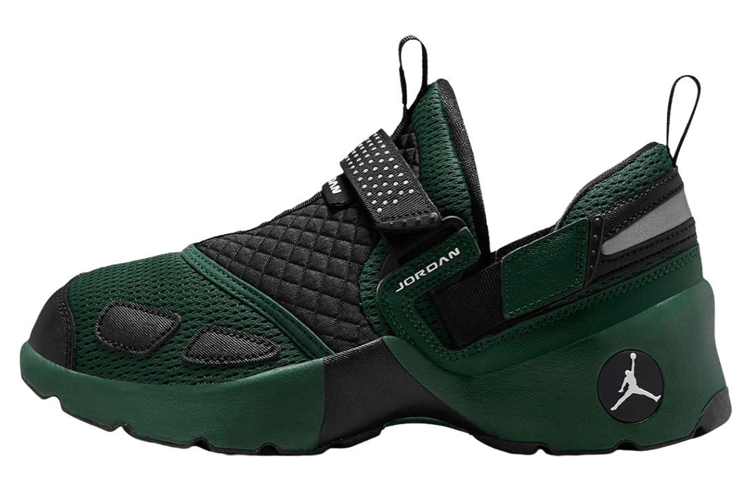 Jordan Trunner LX WMNS Green / Black Jordan release photo