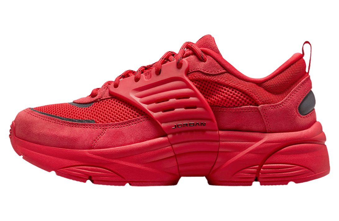 Jordan Trunner O/S Infrared Jordan release photo