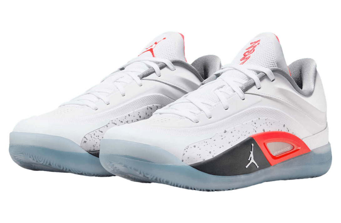 Jordan Zion 4 White / Infrared release photo 2