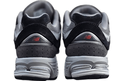 Mens New Balance 2002R Grey / Black release thumbnail 3