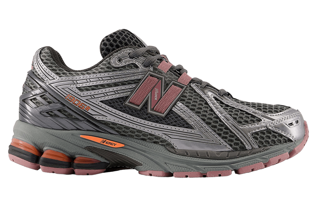 New Balance 1906r Silver Metallic / Pink New Balance release photo