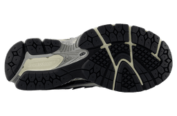 New Balance 1906U White / Black release thumbnail 3