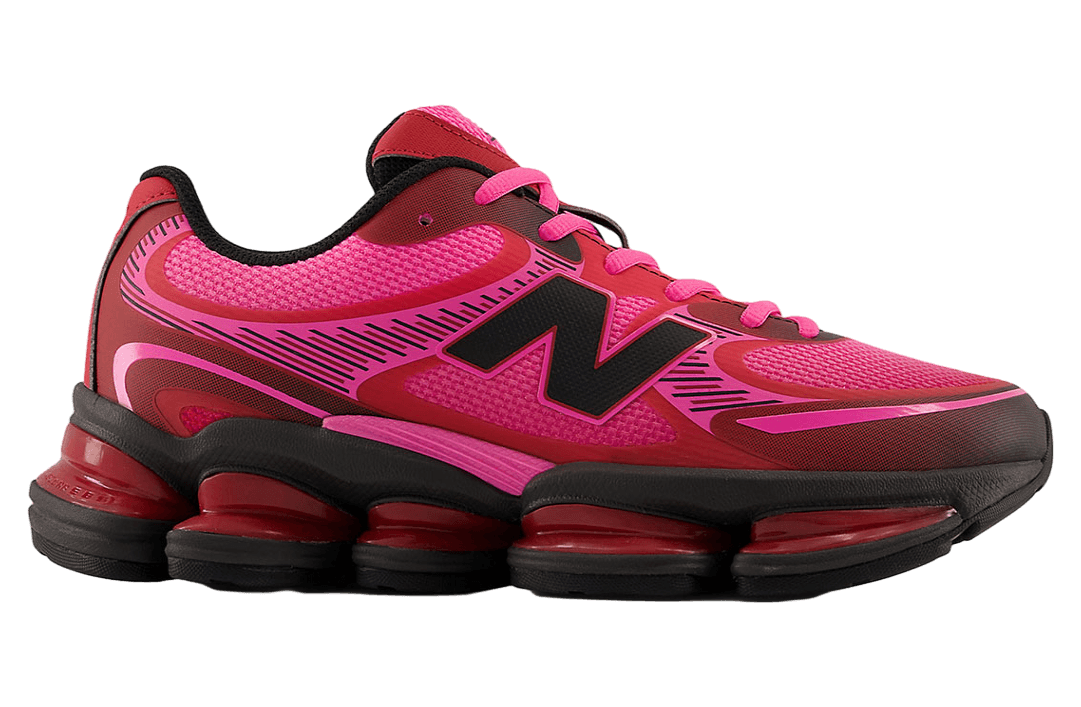 New Balance 2000 Pink Heat / Black New Balance release photo