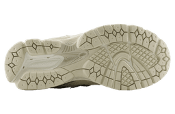New Balance 2002R Tan / Beige release thumbnail 3