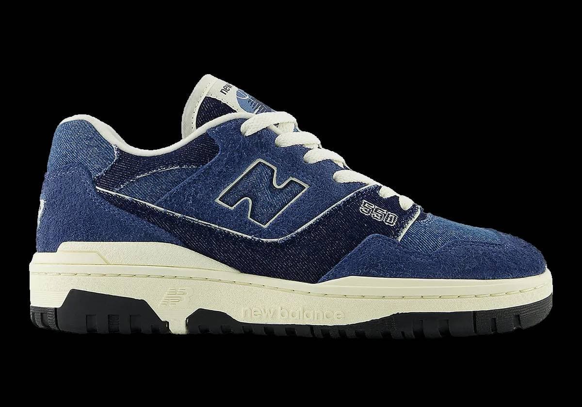 New Balance 550 WMNS Denim Blue New Balance release photo
