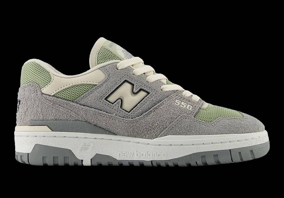 New Balance 550 WMNS Grey Day New Balance release photo