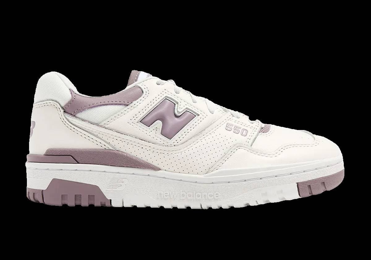 New Balance 550 WMNS White Mauve New Balance release photo