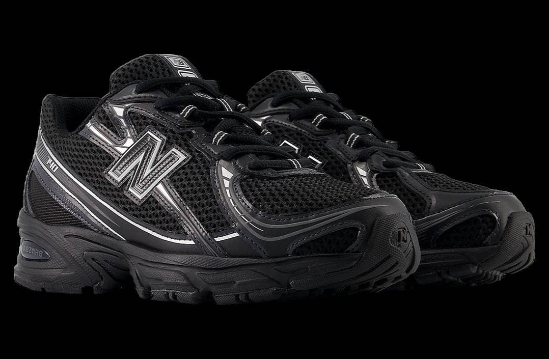 New Balance 740 Black / Silver release photo 2