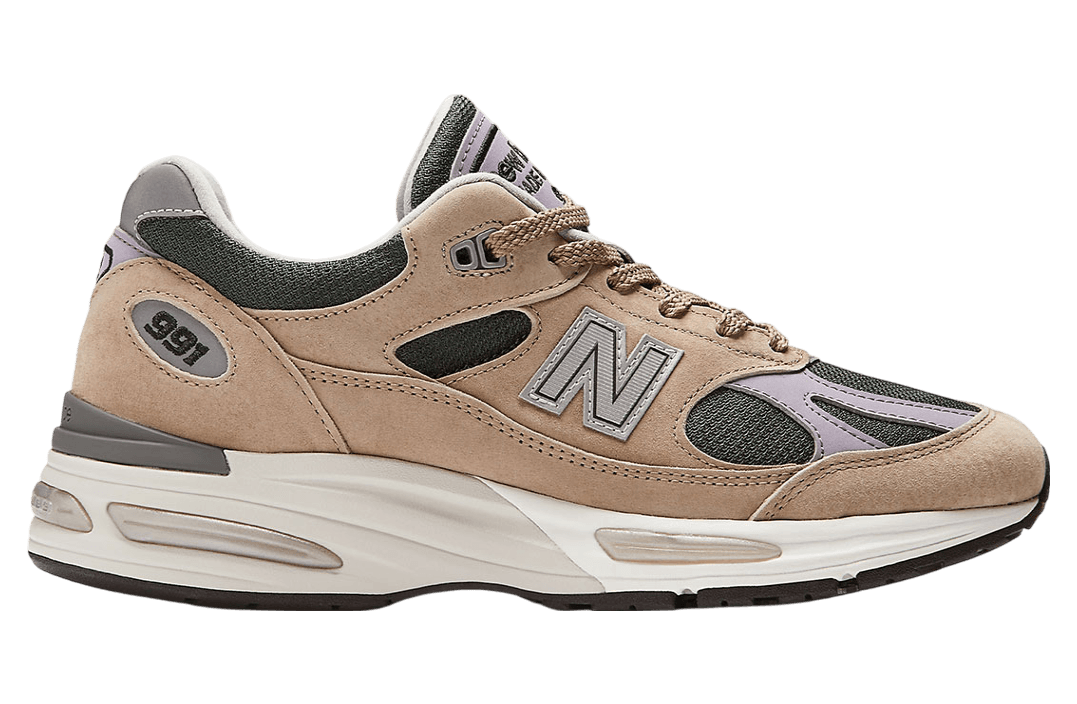 New Balance 991v2 Made In England Tan / Green New Balance release photo