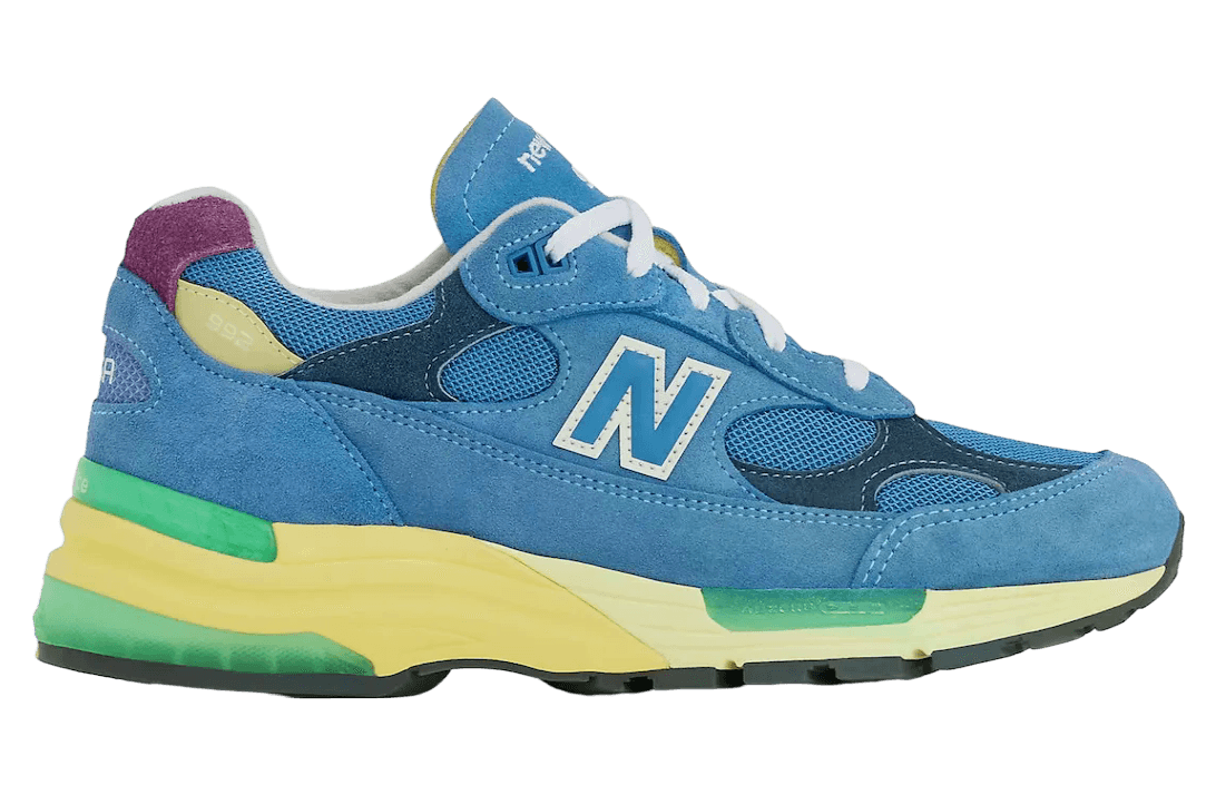 New Balance 992 Sea Stone / Green Apple New Balance release photo