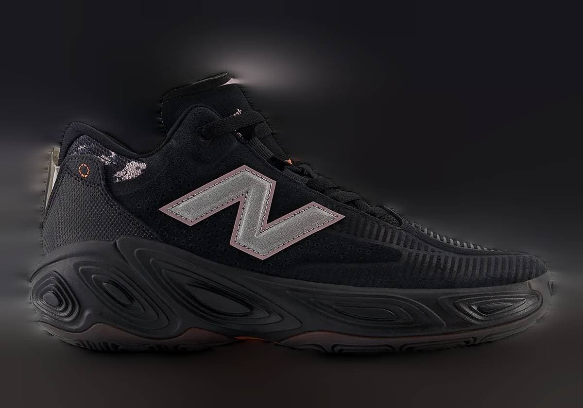 New Balance Fresh Foam BB v2 Pink Digi Camo New Balance release photo