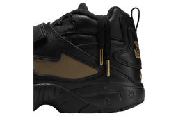 Nike Air Diamond Turf Signing Day release thumbnail 9