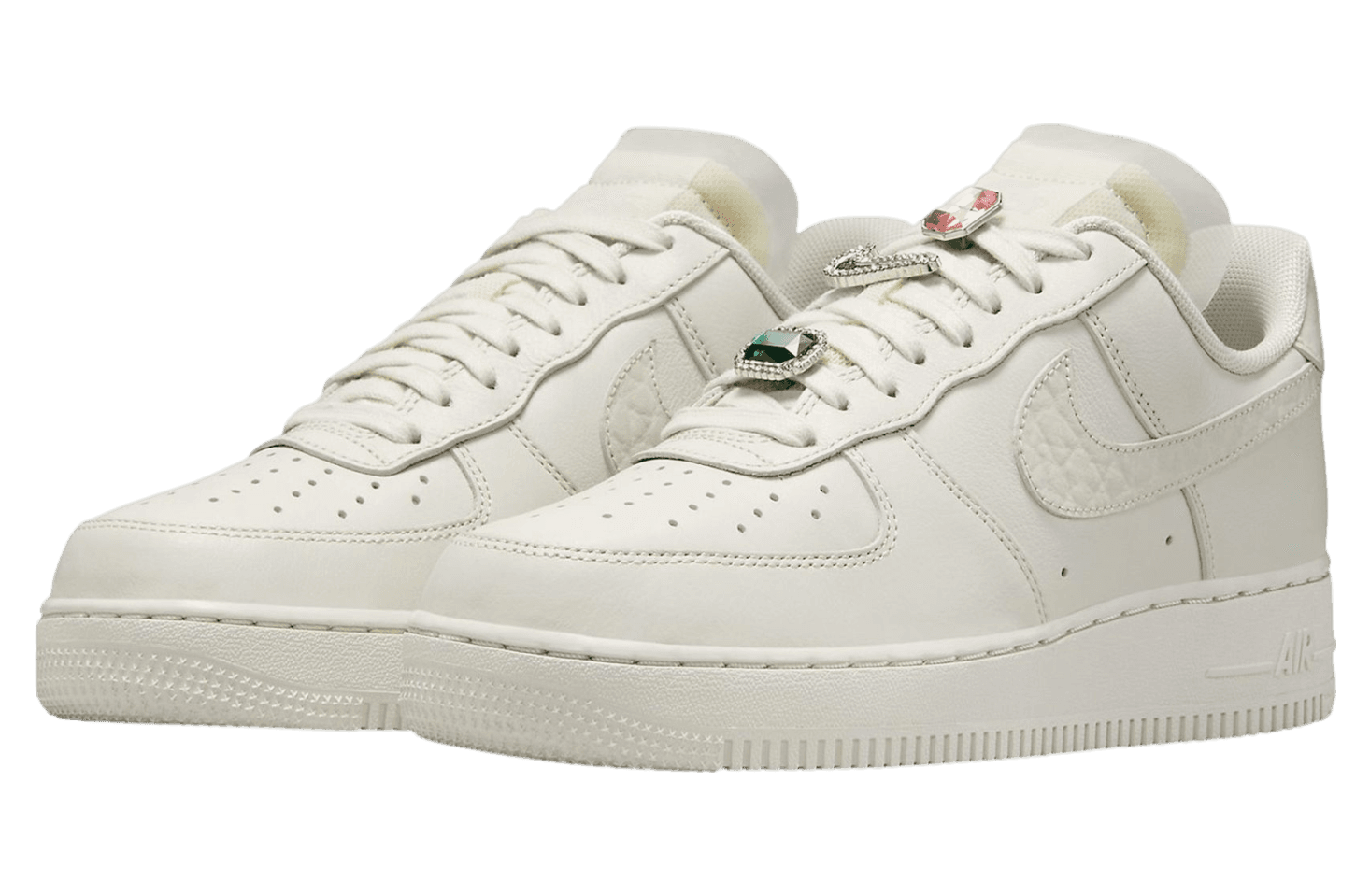 Nike Air Force 1 Low Bling release photo 2
