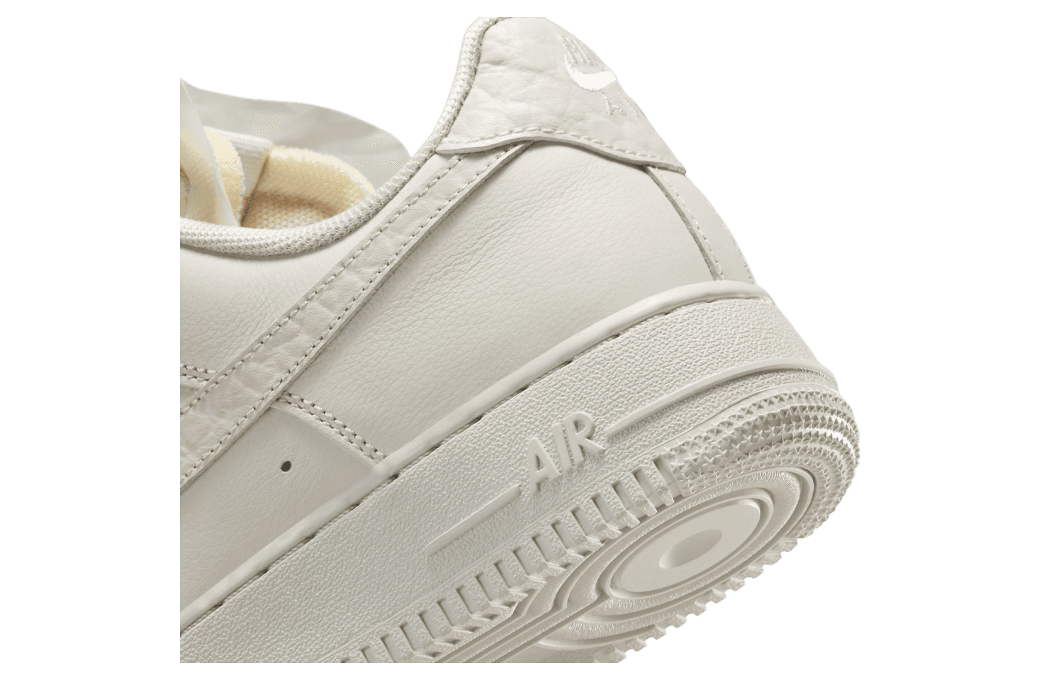 Nike Air Force 1 Low Bling release photo 3