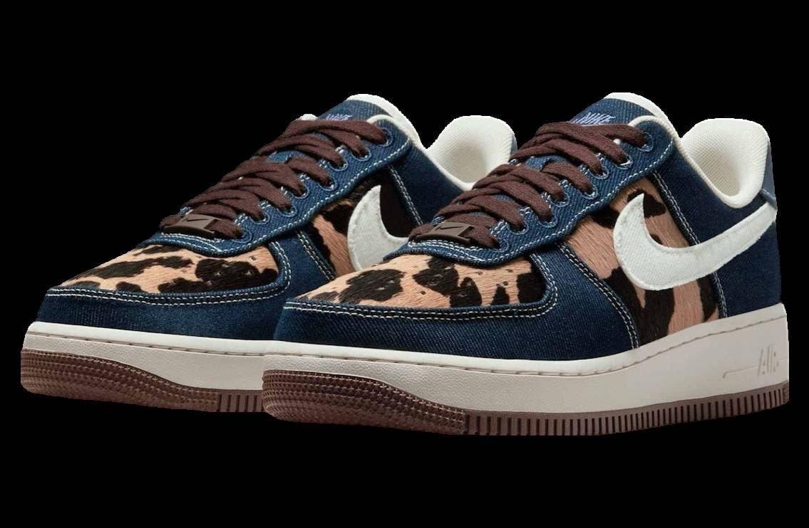 Nike Air Force 1 Low Blue Void / Sail release photo 3