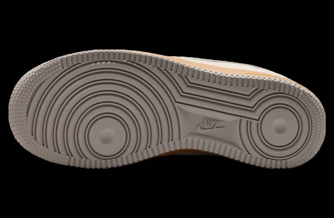 Nike Air Force 1 Low Suede Canvas Khaki release photo 6