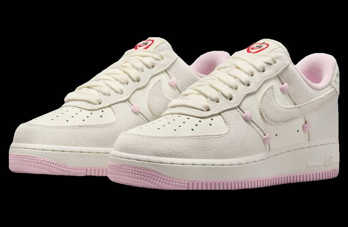 Nike Air Force 1 Low WMNS Valentine’s Day release photo 3