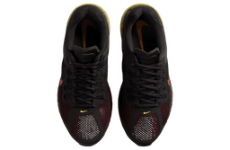 Nike Air Max 2013 Black / University Red release thumbnail 4