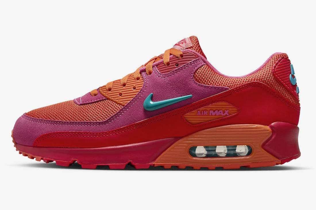 Nike Air Max 90 Alchemy Pink Nike release photo