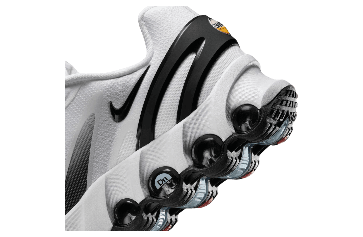 Nike Air Max DN8 Panda release photo 8