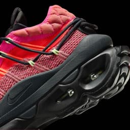 Nike Air Max Flyknit Venture Crimson release thumbnail 8