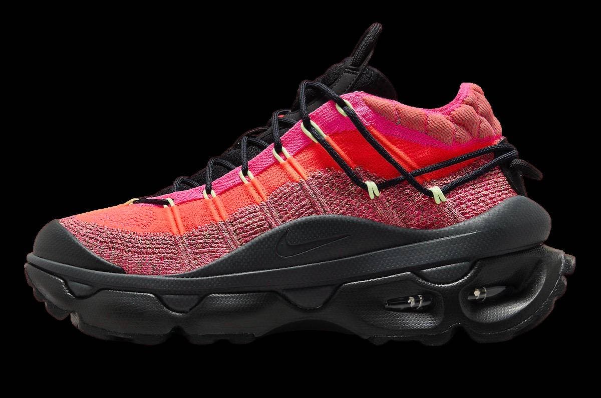 Nike Air Max Flyknit Venture Crimson Nike release photo