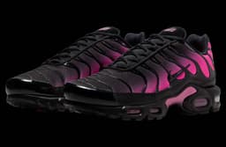 Nike Air Max Plus Black / Pink release thumbnail 3