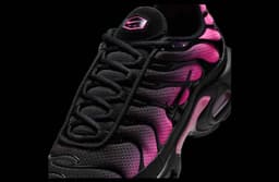 Nike Air Max Plus Black / Pink release thumbnail 8