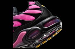 Nike Air Max Plus Black / Pink release thumbnail 9