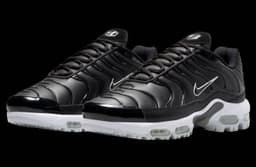 Nike Air Max Plus Black / White release thumbnail 4