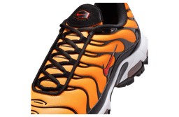 Nike Air Max Plus Golf Sunset release thumbnail 8
