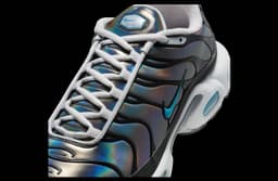 Nike Air Max Plus Iridescent release thumbnail 8