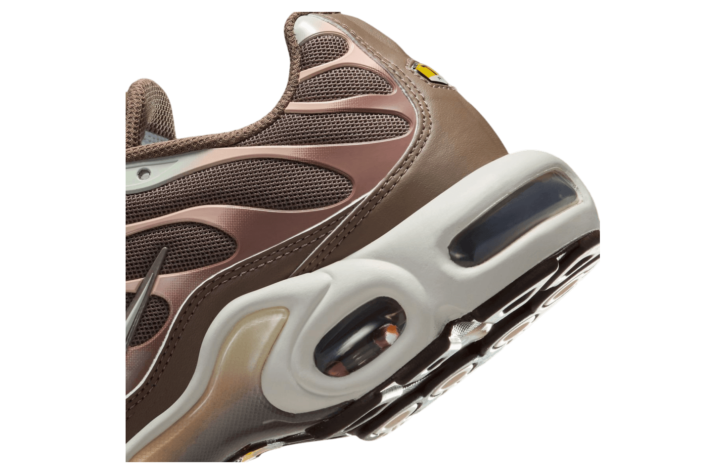 Nike Air Max Plus Mink Brown release photo 8