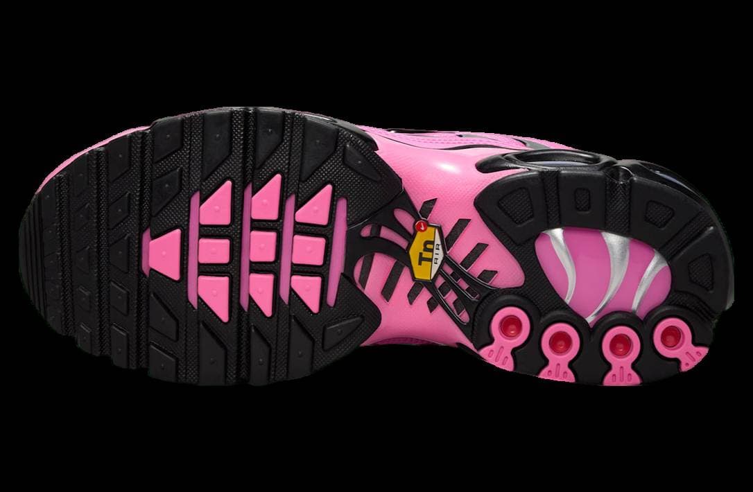Nike Air Max Plus WMNS Black / Pink release photo 6