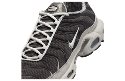 Nike Air Max Plus Year of The Snake release thumbnail 3