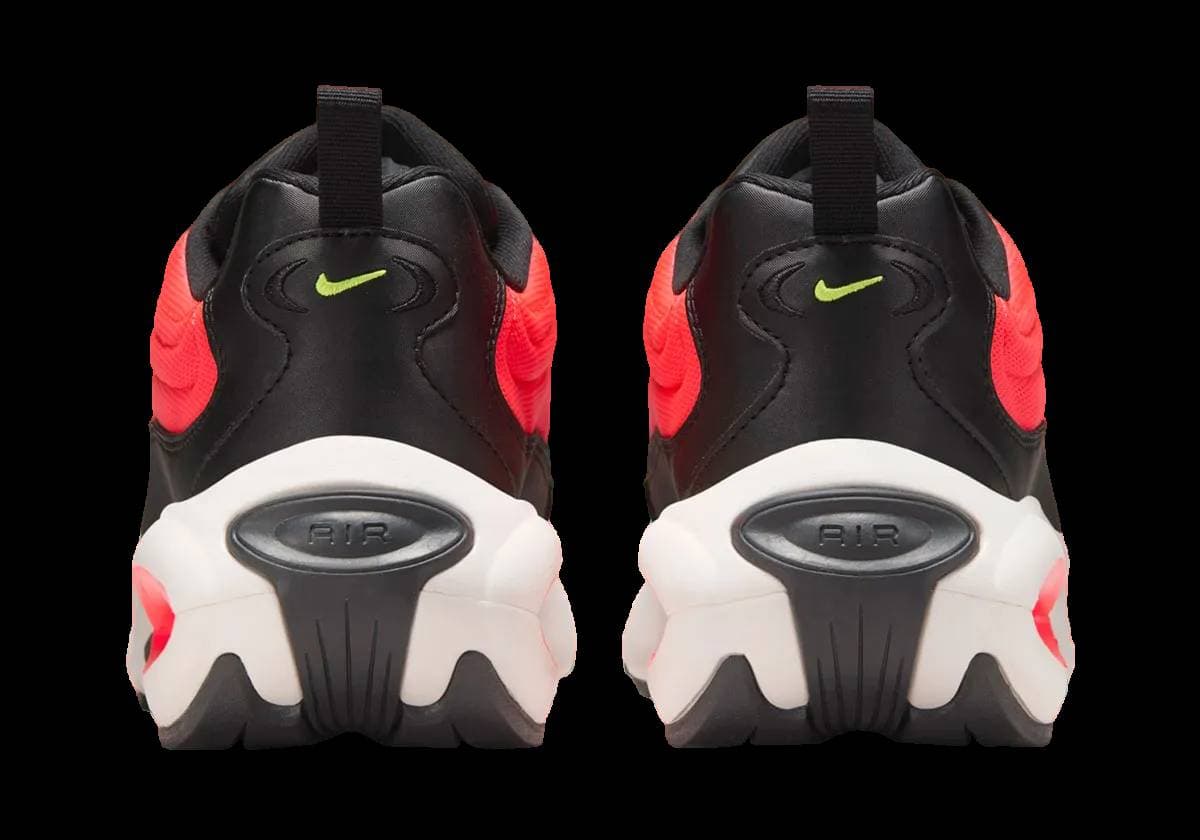 Nike Air Max Portal WMNS Black Hot Punch release photo 5