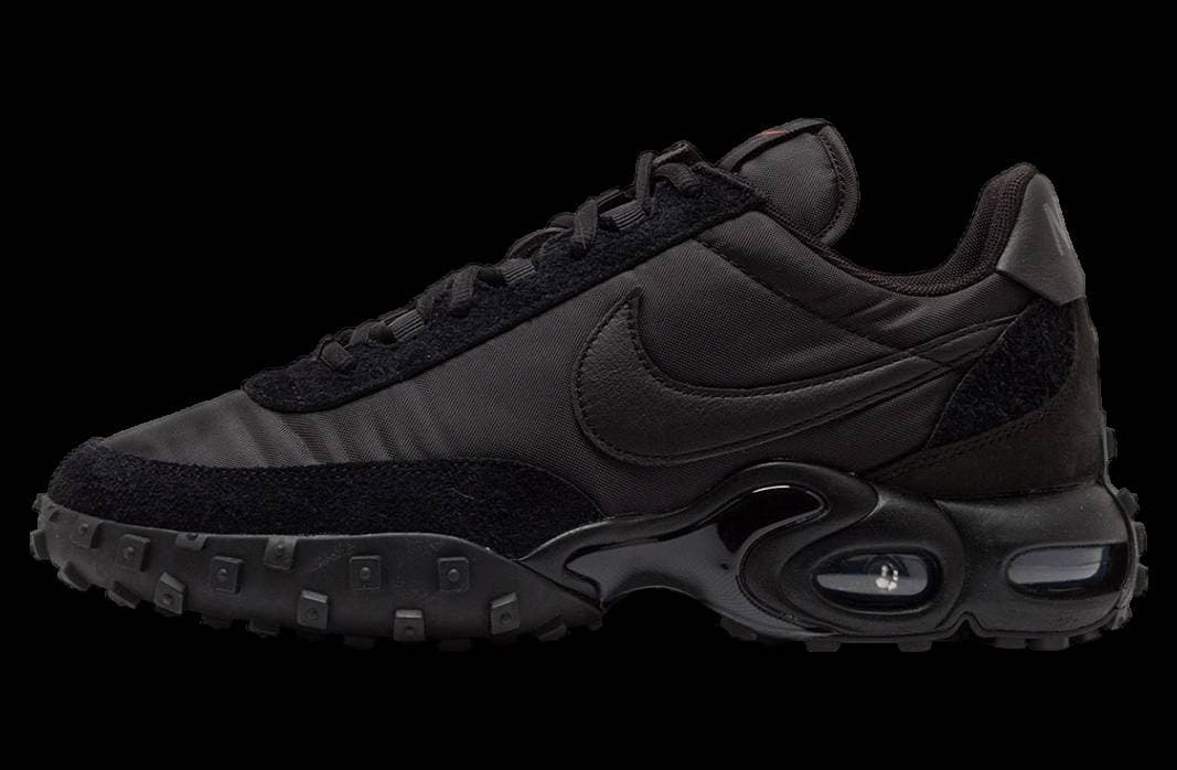 Nike Air Max Waffle Racer Triple Black Nike release photo