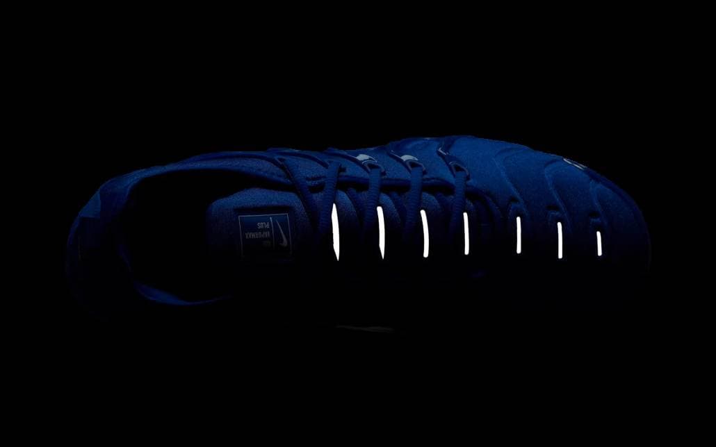 Nike Air VaporMax Plus Game Royal release photo 9
