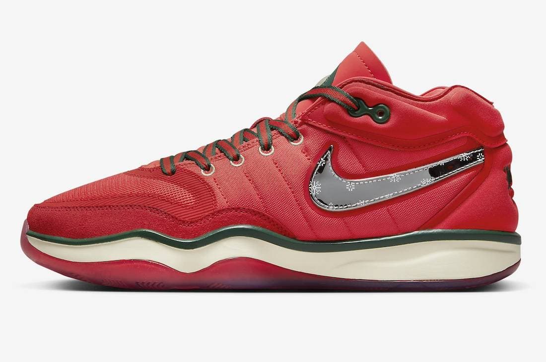 Nike Air Zoom GT Hustle 2 Christmas Nike release photo