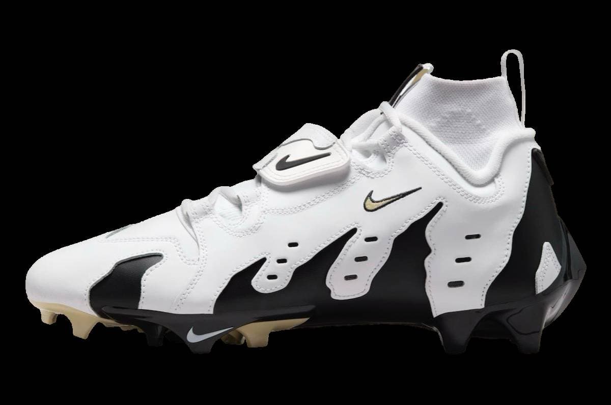 Nike Diamond Turf 96 TD White / Black Nike release photo