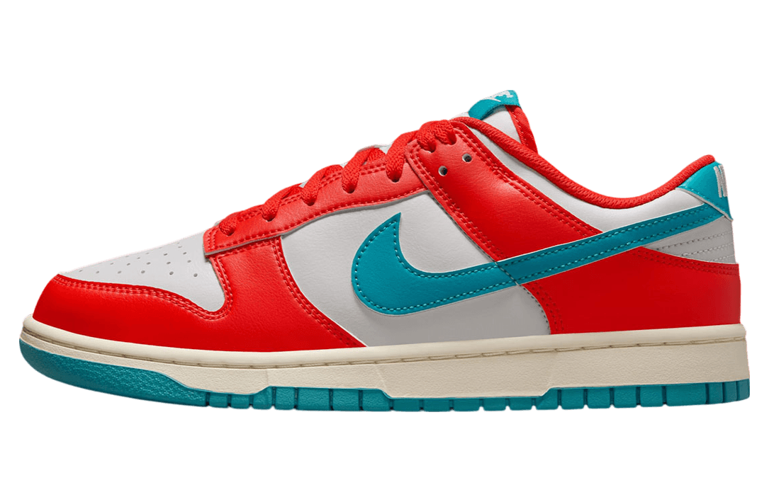 Nike Dunk Low Bright Crimson / Dusty Cactus release photo 1