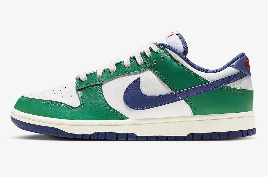 Nike Dunk Low Gorge Green Deep Royal Nike release photo
