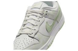 Nike Dunk Low WMNS Jade Aura / Sea Glass release thumbnail 7