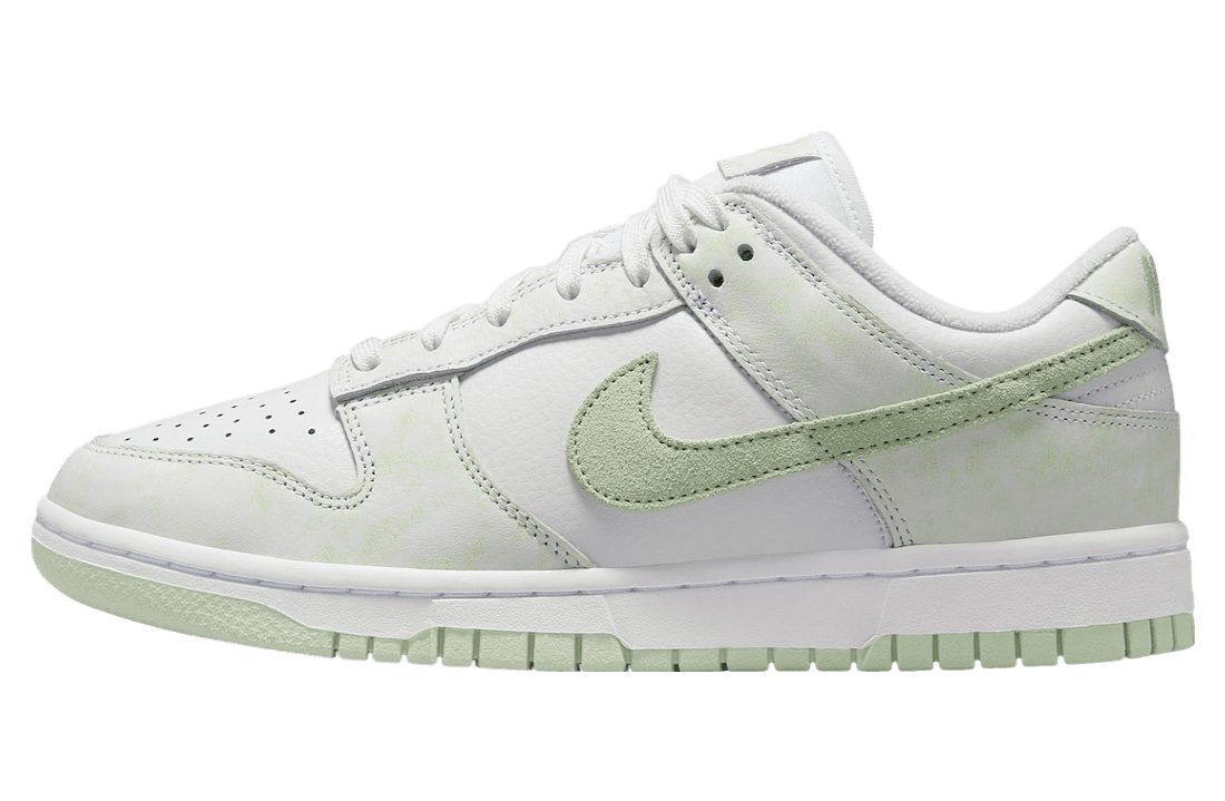 Nike Dunk Low WMNS Jade Aura / Sea Glass release photo 1