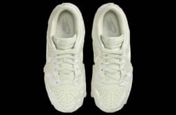 Nike Dunk Low WMNS Sea Glass release thumbnail 6